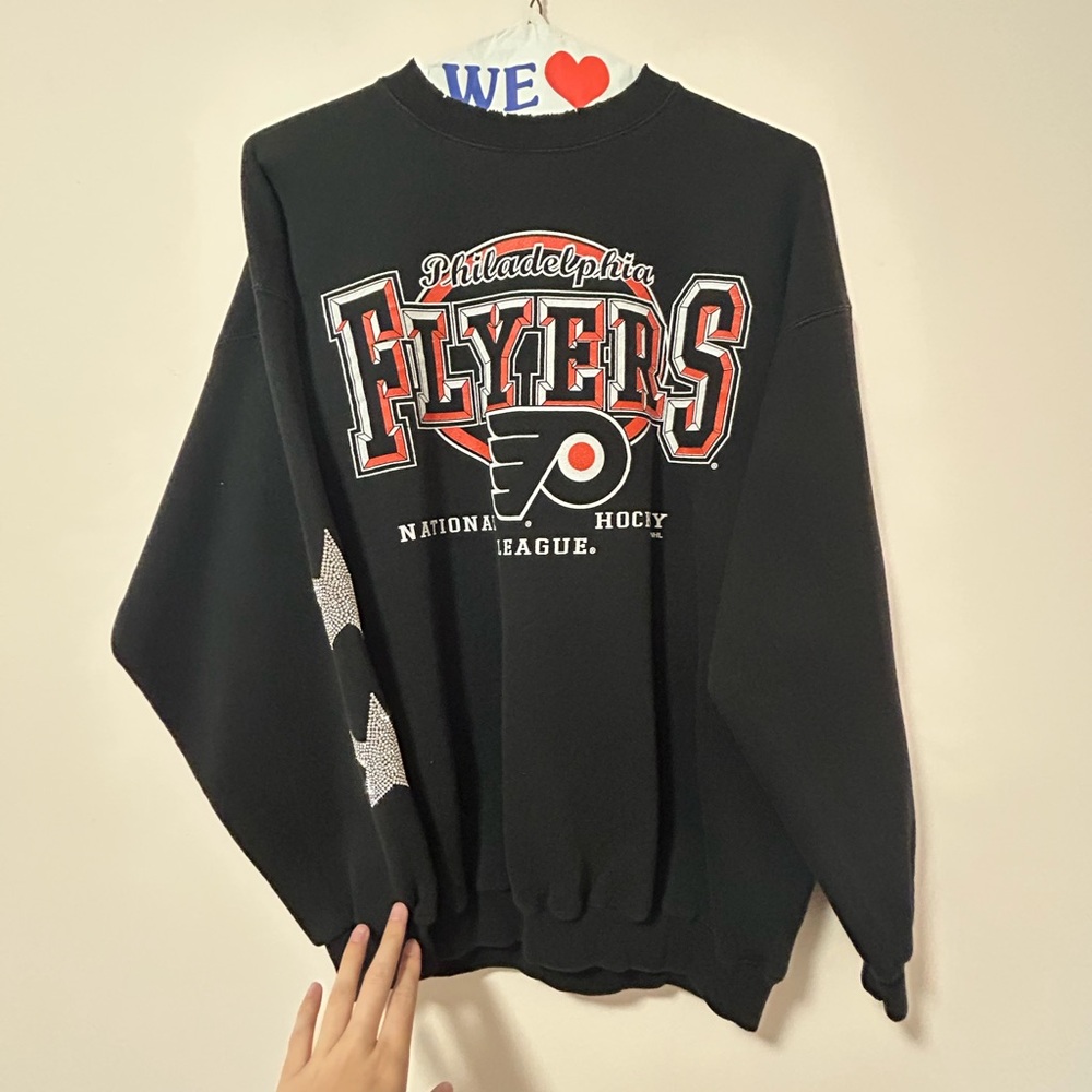 Philadelphia Flyers Vintage Sweatshirt with Crystal Star Design M/L